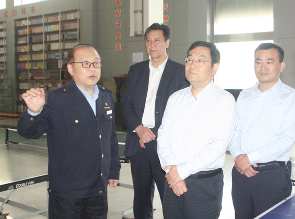 三門峽市國資委考察團來臨沂新華考察調(diào)研 第 1 張